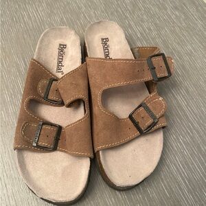 Bjorn Daehlie Brown Suede‎ Buckle Sandals